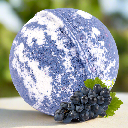 Grape Juice Bath Bomb (6oz w/Ring)